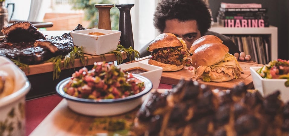 Seth-Troxler-Launches-Auction-for-brain-cancer