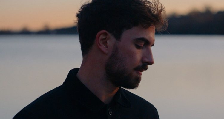 premiere-oliver winters-delorous
